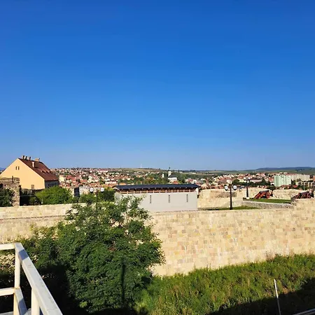 Lägenhetshotell Orient Apartmanhaz Eger