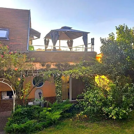 Orient Apartmanhaz Lägenhetshotell