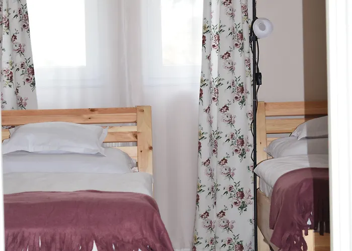 شقة فندقية Orient Apartmanhaz إغير