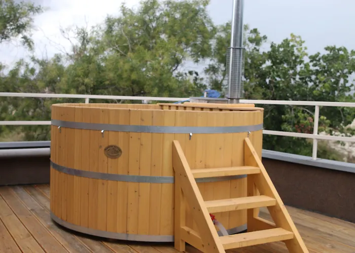 Orient Apartmanhaz إغير