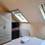 Orient Apartmanhaz Lejlighedshotel 3*