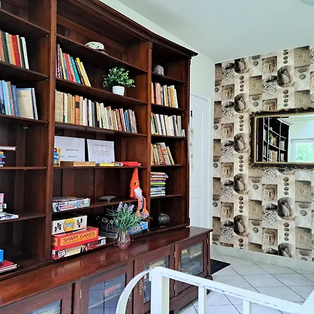 Orient Apartmanhaz エゲル