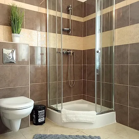 Апарт-готель Orient Apartmanhaz Еґер