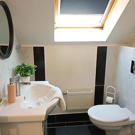 Orient Apartmanhaz Апарт-готель 3*