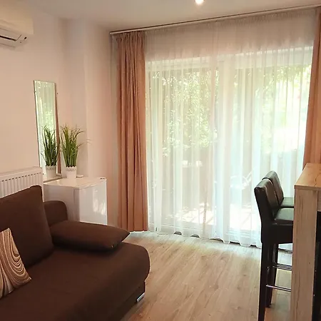 Апарт-готель Orient Apartmanhaz 3*