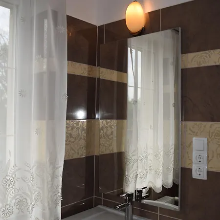 Aparthotel Orient Apartmanhaz Eger