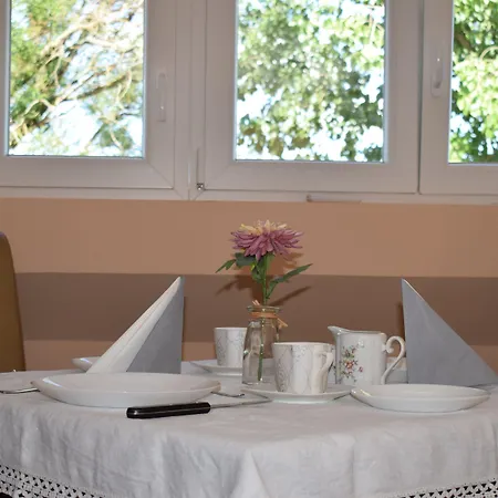 Orient Apartmanhaz Aparthotel 3*