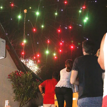 Orient Aparthotel 3*