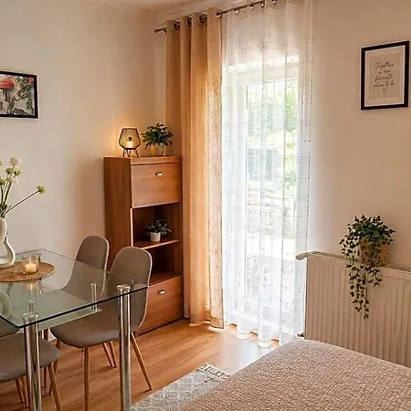 Orient Apartmanhaz Aparthotel Eger