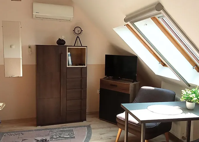 Orient Apartmanhaz 3* Eger