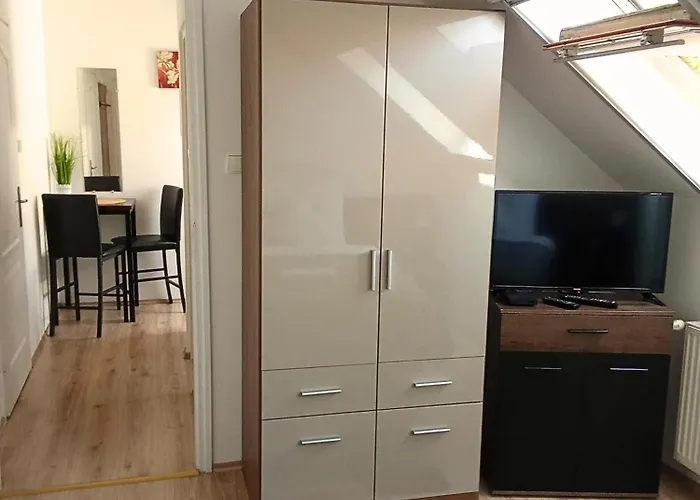 Lejlighedshotel Orient Apartmanhaz 3*