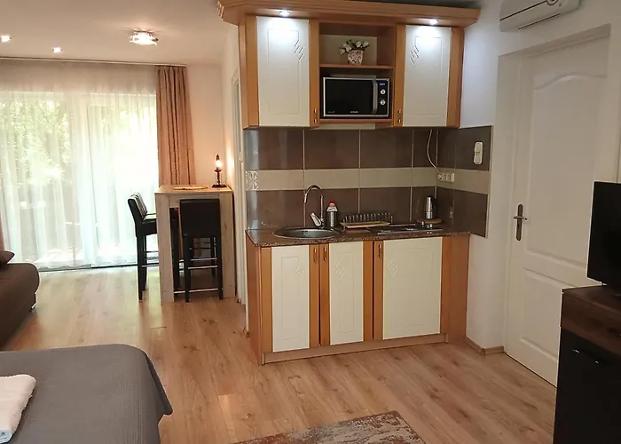 Orient Apartmanhaz Lejlighedshotel 3*